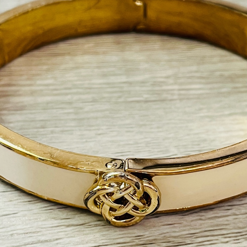 Stella & Dot Lindsay Ivory Enamel Bangle Bracelet - Picture 7 of 12